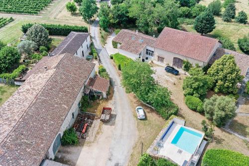 Viesnīcas āriene, Dépendance du Château de la Beauze (Dependance du Chateau de la Beauze) in Les Lèves-et-Thoumeyragues