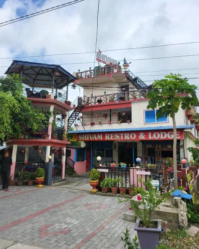 Shivam Hotel & Lodge in Birtamode
