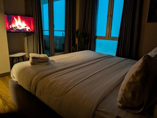Goldcrest Mall - Luxury One-Bed Apartment by Alvis Suite - image 13