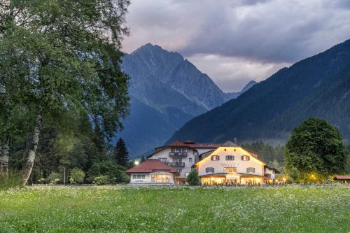 Exterior view of Hotel Bad Salomonsbrunn
