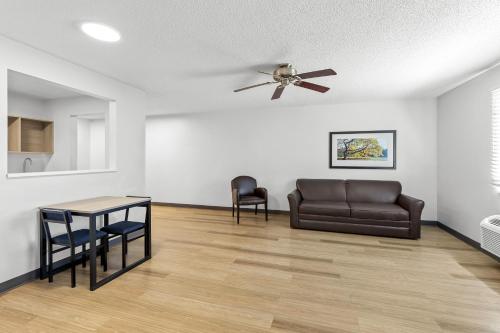 Twin room, family