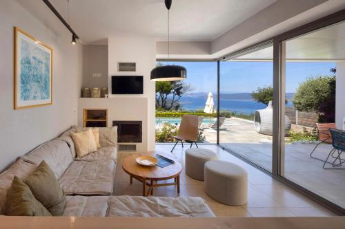 Atrium Villas - Tap to explore photos