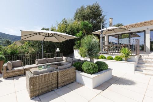 Facilities, Villa design avec piscine privee et vue mer in Les Adrets-de-l'Esterel