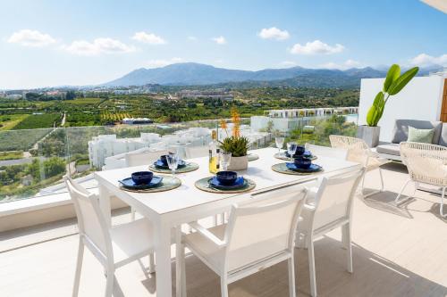 Gorgeous 2 bed Apt Oceana Views RDR557