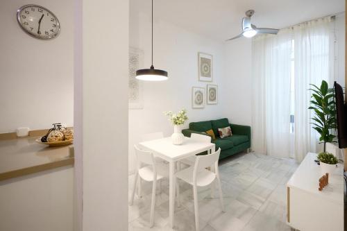 Velarde Central Suite by Valcambre
