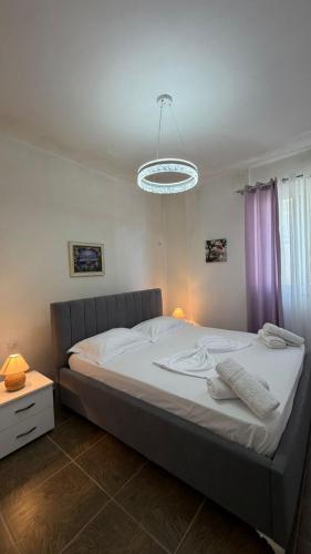 Sea View Apartment - image 2