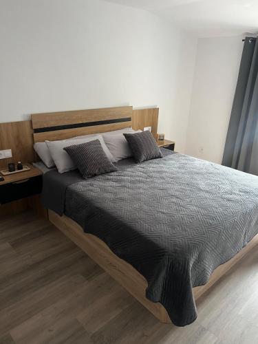Apartment in Amer in Amer