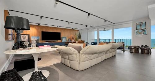 Coral Wave Suite in Key Biscayne (FL)
