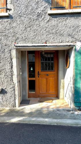 Bejárat, L'Escale du Bugey 2 à 4 Pers Parking CNPE et PIPA (L'Escale du Bugey 2 a 4 Pers Parking CNPE et PIPA) in Chazey-sur-Ain