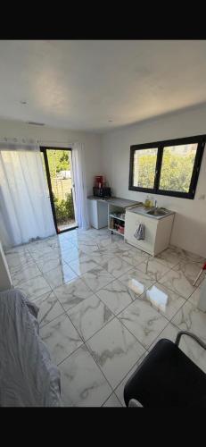 Studio dans une villa
