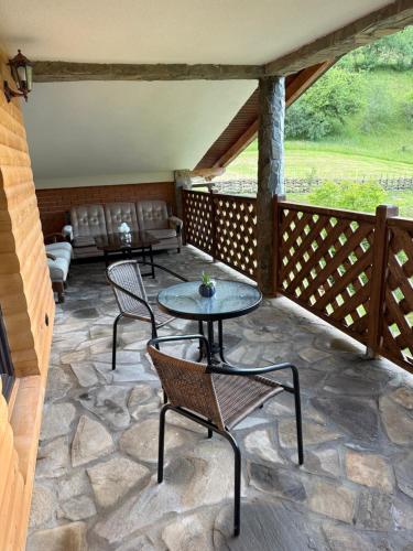 Cabana Glasul Naturii in Zagra