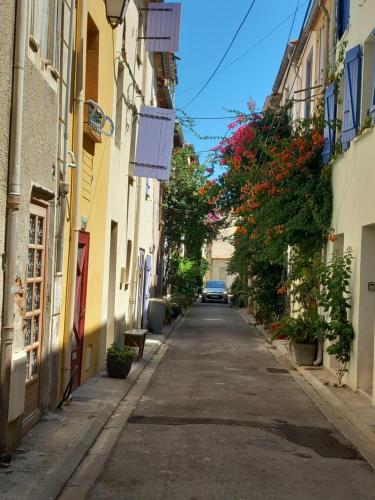 La Petite Maison de Caractere Catalan