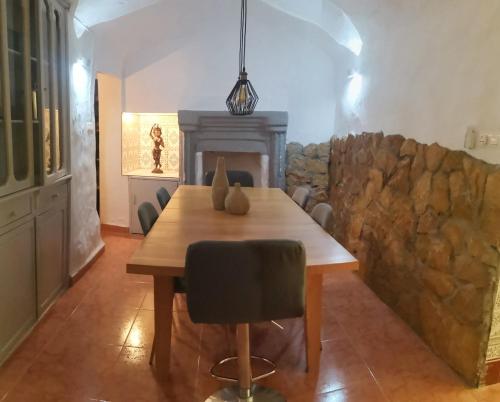 Cave house with terrace and fantastic views in Canjayar
