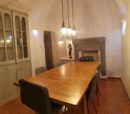 Cave house with terrace and fantastic views in Canjayar
