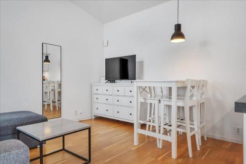 Stromstad Fornminnesvagen 14 in Bojardalen