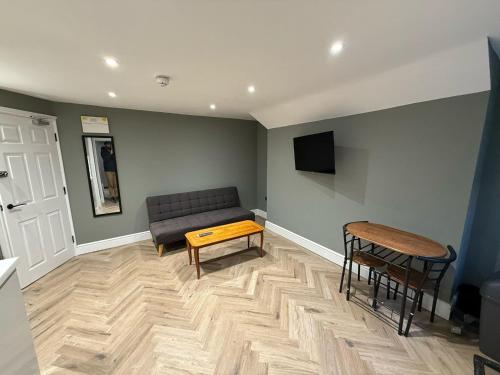 The Sherwood Guest House 3
