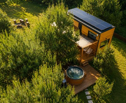 Oaza Święty Spokój - Tiny House z Balią i Jacuzzi przy rzece Narew (Oaza Swiety Spokoj - Tiny House z Balia i Jacuzzi przy rzece Narew) in Szelkow