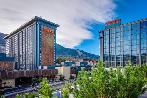Condo With Pool Hot Tub & Lake Access - Lac Tahoe