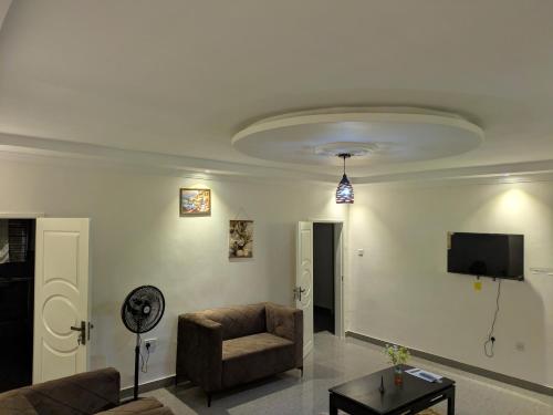Maneya Apartments in Ntowololo