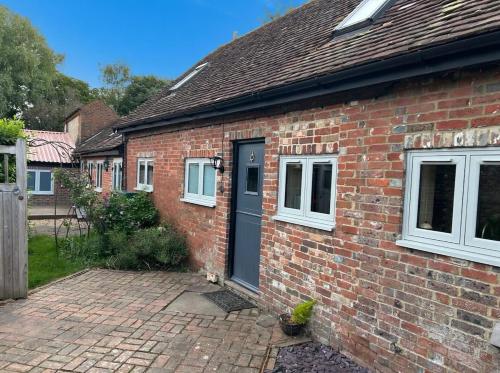 Kert, Secluded cottage close to Lewes, Glyndebourne, Charleston, 30 minute drive to Coast in Ringmer