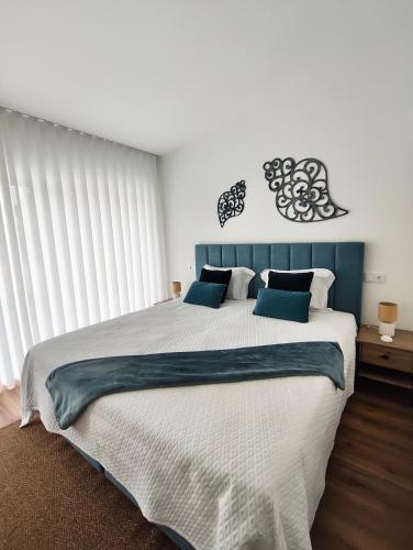 Chambre, familiale, vue sur la piscine