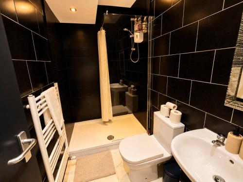 Room 1 Shared House in L7, Liverpool (photo 8)