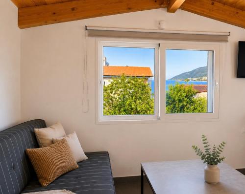 Ocean Breeze Luxury Loft gîte à louer Aryirá