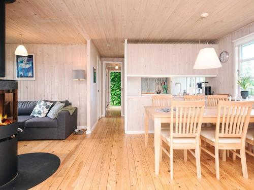 Facilities, 6 person holiday home in Hadsund in Oster Hurup