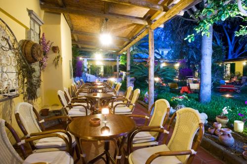 Villa Angela Hotel & Spa - image 10