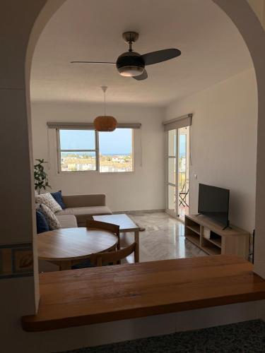 Peaceful apartment with views in Mijas