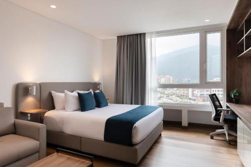 VOU Suites by Avia Suites