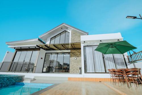 Casa Gracia Private Villa with Pool in Santa Maria