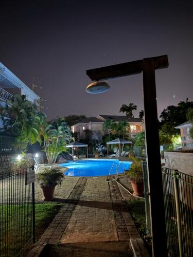 Appartement en résidence sécurisée - vue mer (Appartement en residence securisee - vue mer) in แบ มาโอล