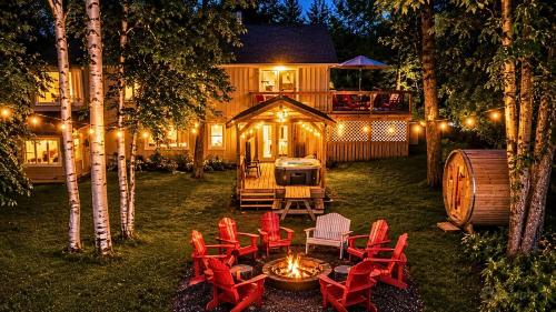Viesnīcas āriene, Haliburton Lakefront Escape with Hot Tub, Sauna, Fire Pit & BBQ in Eagle Lake (ON)