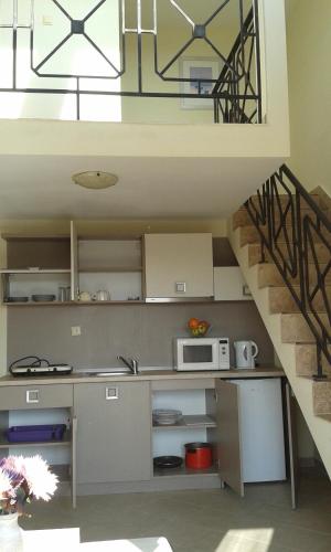 Two-Bedroom Penthouse Apartment image 5