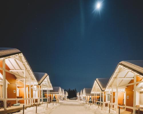 Фасада на хотела, Santa Claus Holiday Village in Рованиеми