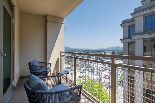 Hampton Inn & Suites - Roanoke-Downtown VA - image 22