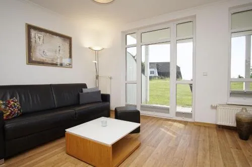 Meeresblickresidenzen Ferienwohnung Nr 11 mit Sauna- und Schwimmbadnutzung im AHOI Sellin in Göhren, Deutschland