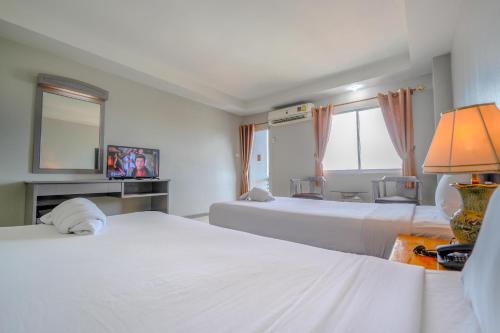 BCP Hotel Room Type - Superior Twin Room