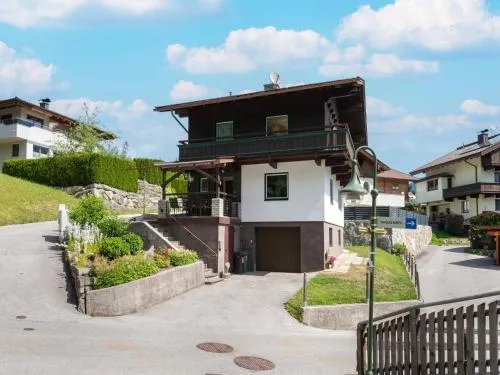 Chalet in Fügen near Spieljochbahn in Fügen, Österreich