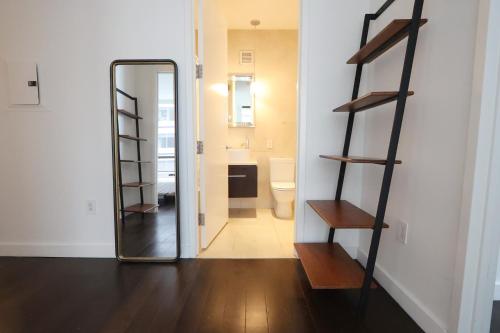 3bd, 2 bath, massive luxury apartment in Fidi