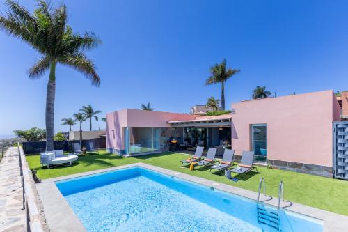 Solara by VillaGranCanaria