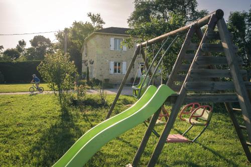 Sissepääs, Maison Bordeneuve in Preneron