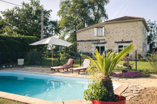 Sissepääs, Maison Bordeneuve in Preneron