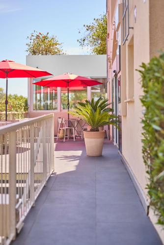 Attrezzature e servizi, Hotel Cyano Frejus-Saint Raphael in Frejus