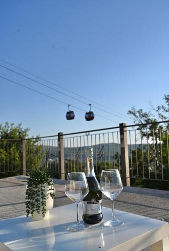 Whispering Heights Sea View
