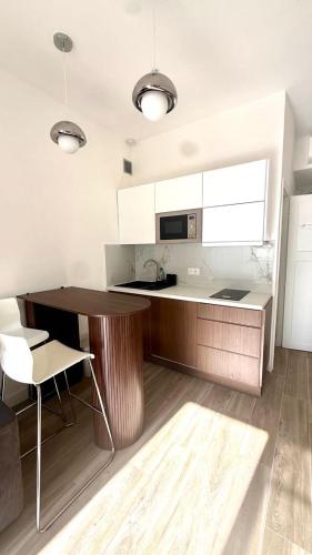Appartement climatisé à 1 minute de la plage