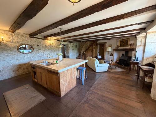 virtuve, mill house in the dordogne in Saint-Pierre-de-Cole