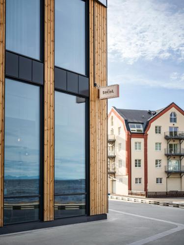 출입구, Quality Hotel Harstad in 하르스타트 시티 센터