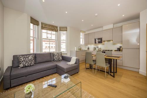 Fitzrovia Apartments 3BR Sleeps 12 Oxford - image 9